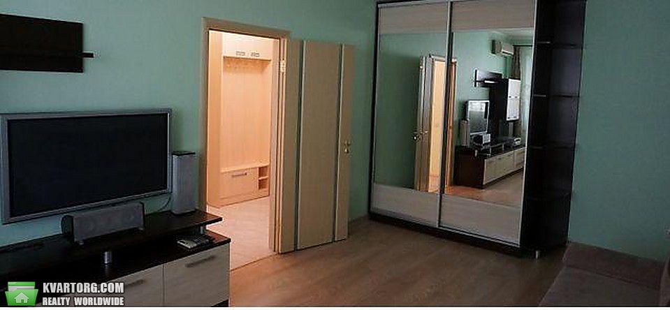 Rent out 1-room apartment. Киев,  Кондратюка — photo 9