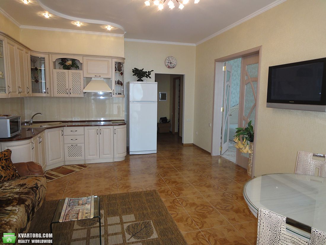 Rent out 1-room apartment. Одесса, Литературная — photo 1