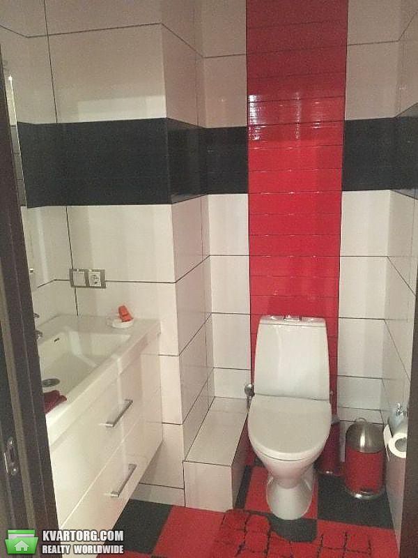 Rent out 3-room apartment. Киев,  Дмитриевская — photo 9