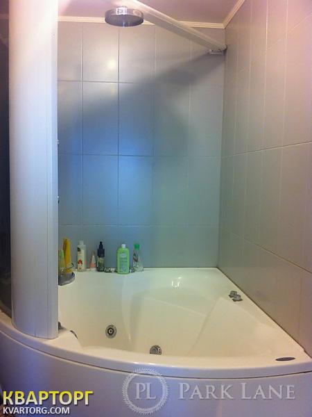 Sell 2-room apartment. Киев,  Автозаводская — photo 8