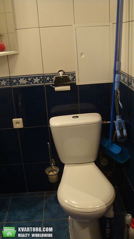 Rent out 2-room apartment. Киев, Науки — photo 10