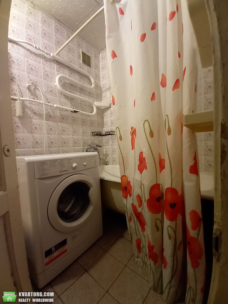 Rent out 1-room apartment. Запорожье, проспект Соборный — photo 5