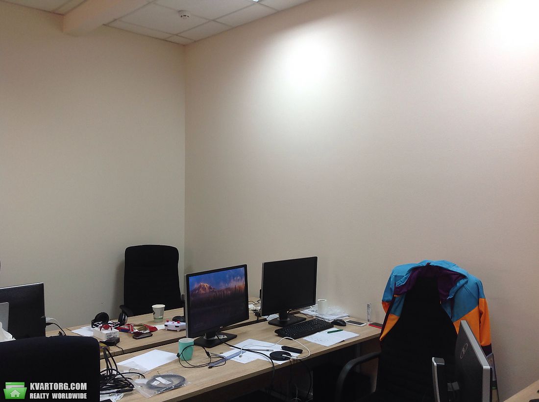 Rent out office. Киев,  Жилянская — photo 10