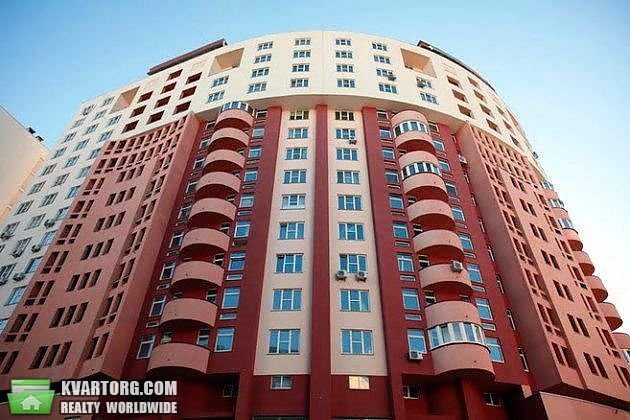 Sell 3-room apartment. Киев,  Эрнста — photo 1