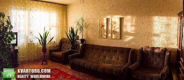 Sell 3-room apartment. Киев,  Радунская — photo 1