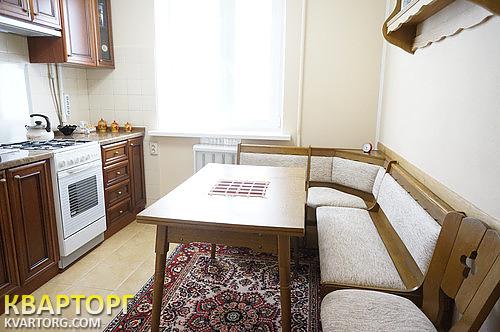Rent out 2-room apartment. Киев, Мостицкая — photo 1