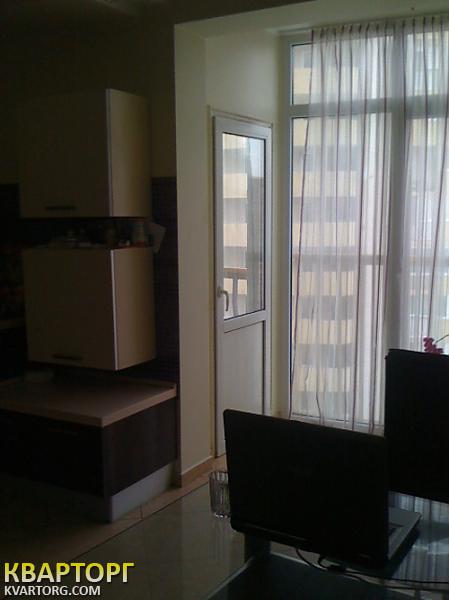 Sell 3-room apartment. Киев, Днепровская набережная — photo 6
