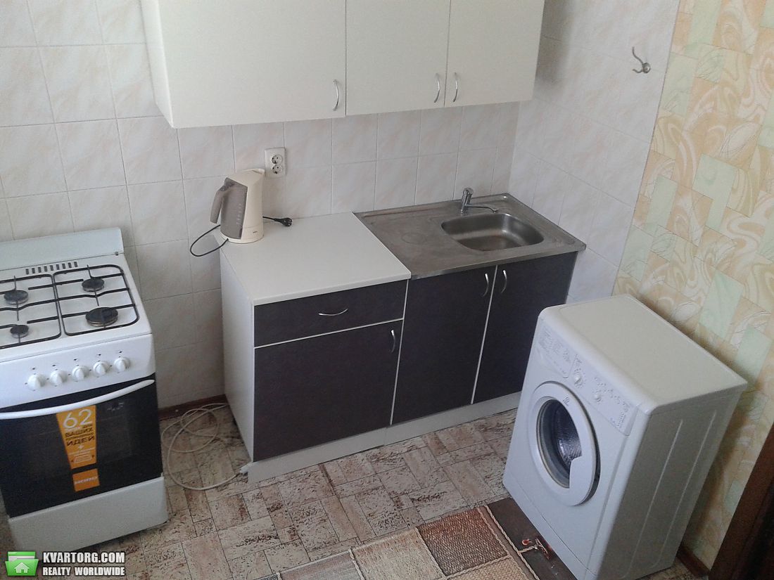 Rent out 1-room apartment. Киев,  Оболонский пр — photo 6