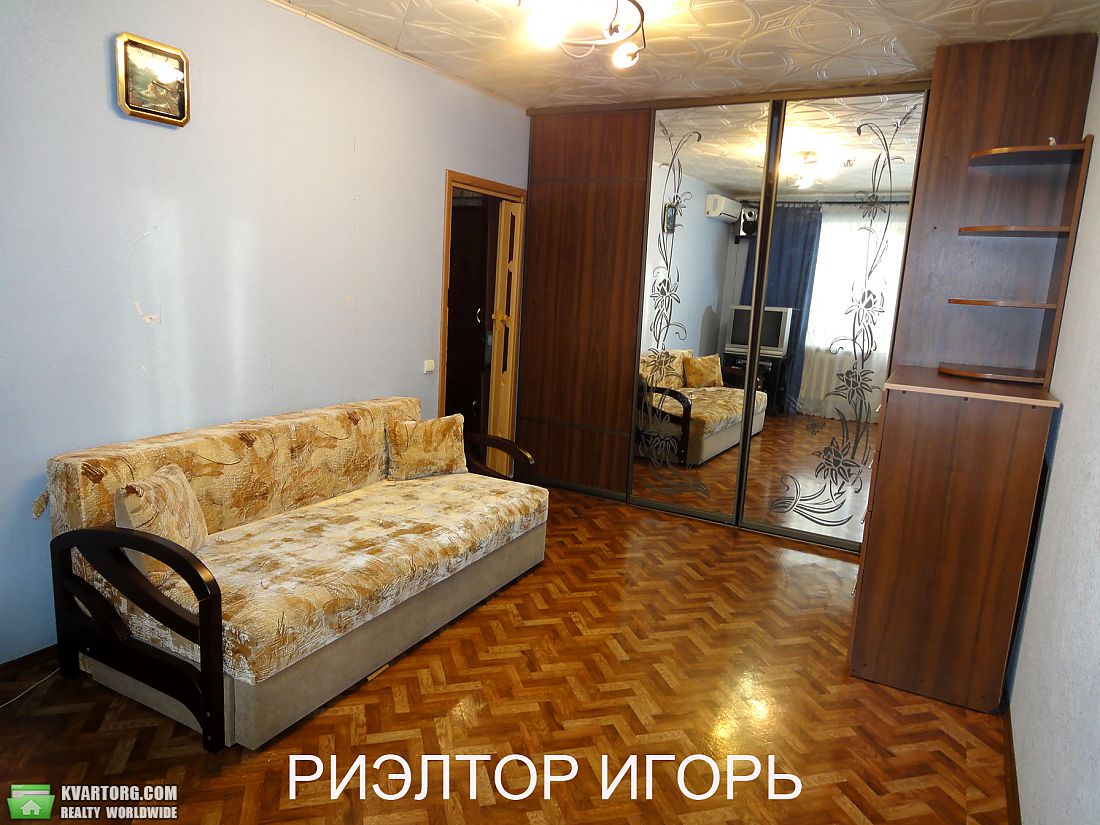 Rent out 1-room apartment. Одесса, Левитана — photo 1