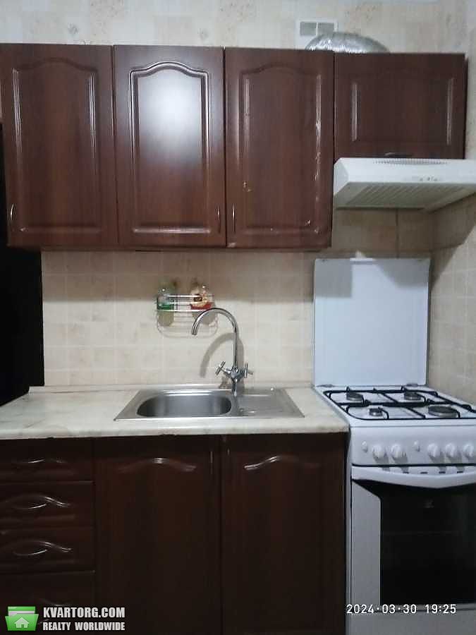 Rent out 1-room apartment. Киев,  Северная — photo 1