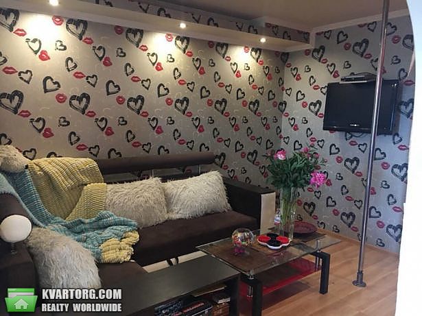 Rent out 3-room apartment. Киев,  площадь Шевченка — photo 5