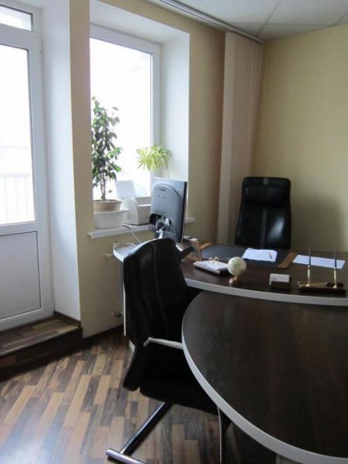 Rent out office. Киев, Бажана Николая просп. — photo 7