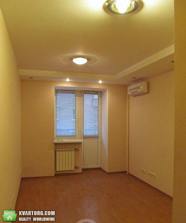 Sell 2-room apartment. Киев,  Введенская — photo 2