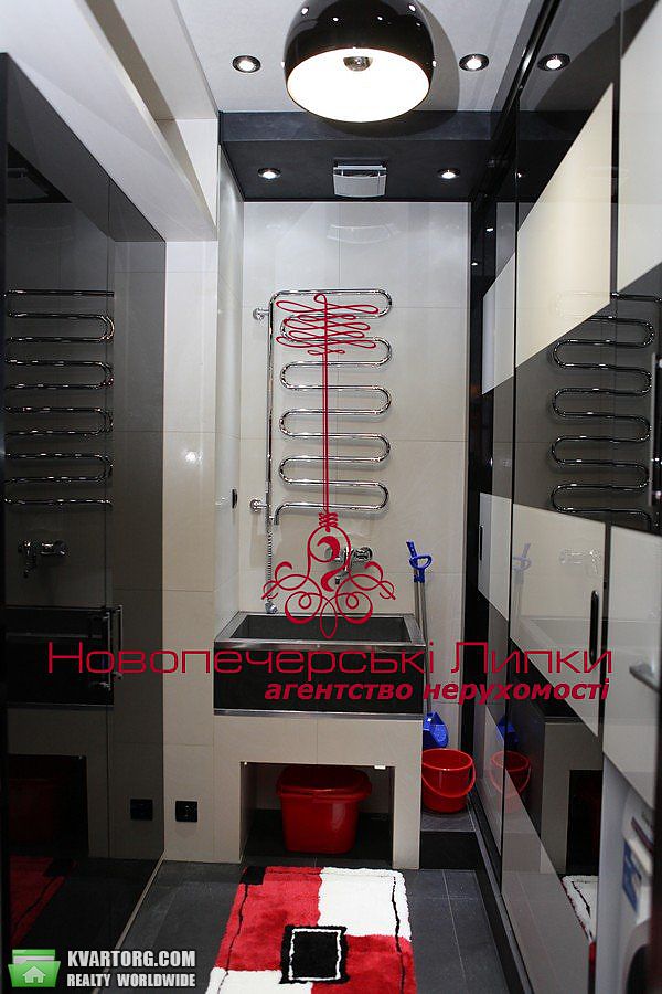 Sell 3-room apartment. Киев,  Драгомирова — photo 10