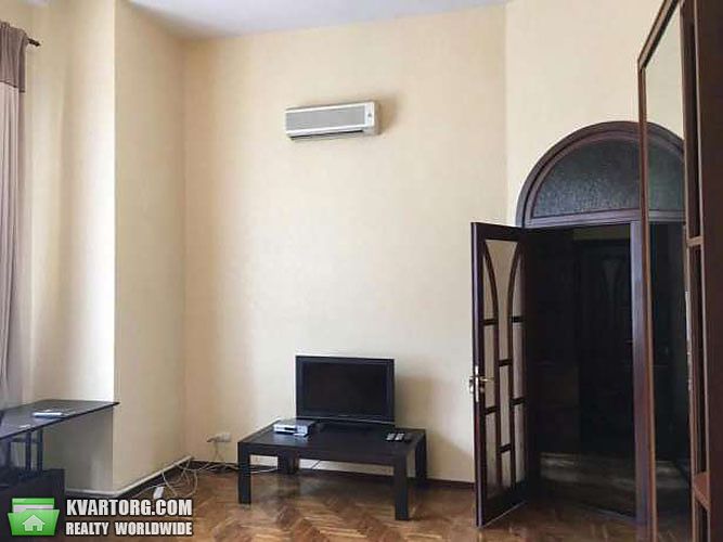 Rent out 1-room apartment. Киев,  Артема — photo 2