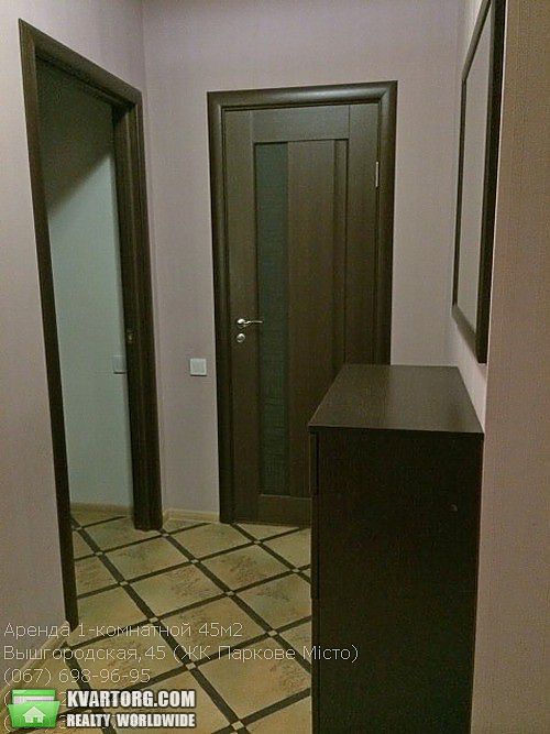 Rent out 1-room apartment. Киев, Вышгородская — photo 10