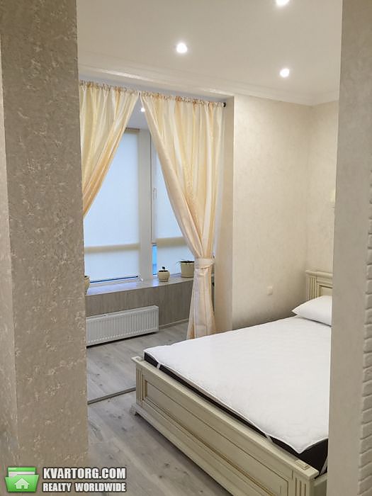 Rent out 1-room apartment. Киев,  Донца — photo 2