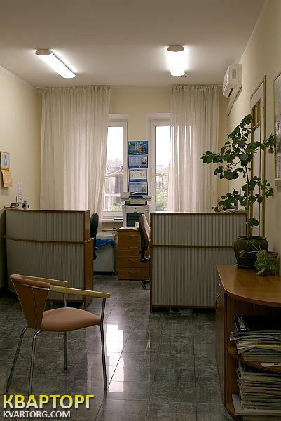 Rent out office. Киев, Драгомирова Михаила — photo 1