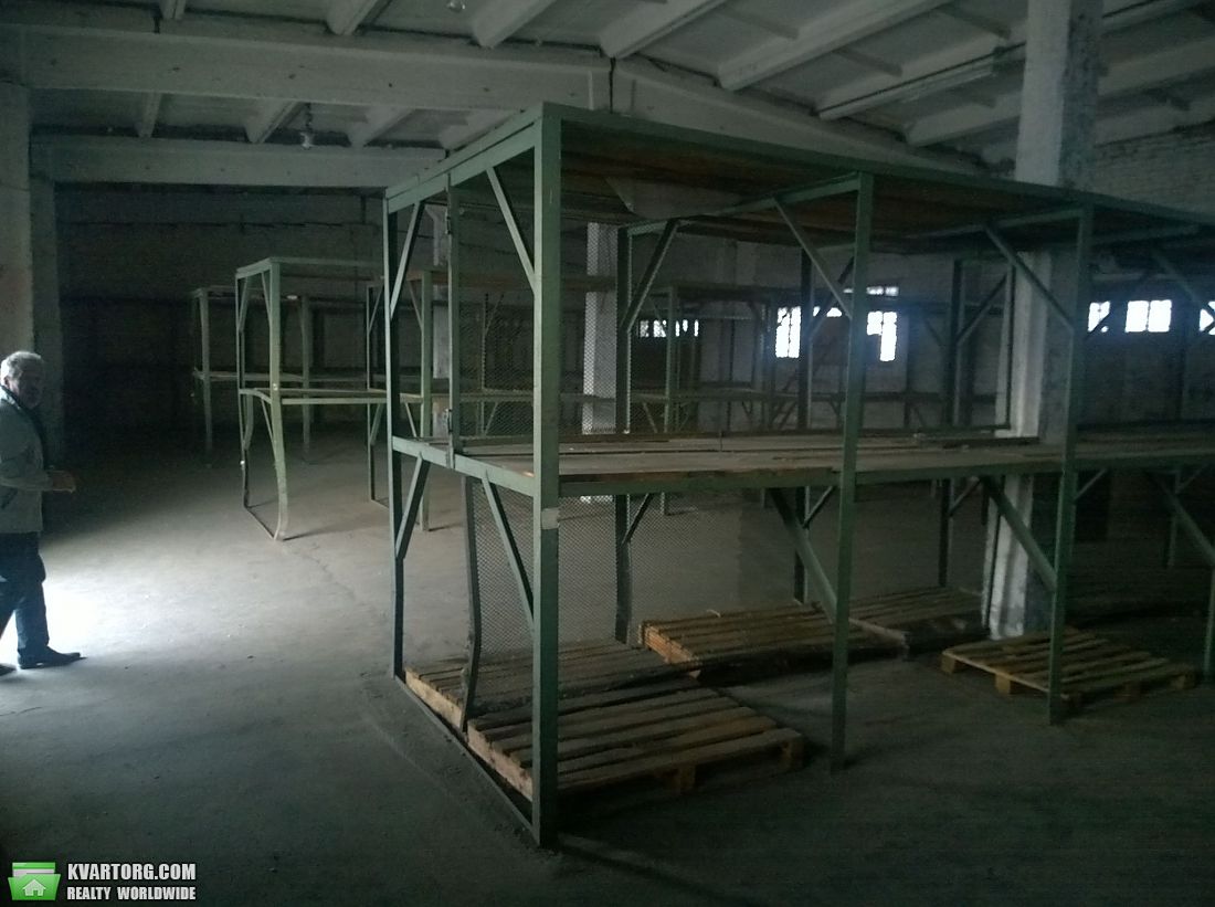 Rent out warehouse. Киев,  Деревоотделочная — photo 9