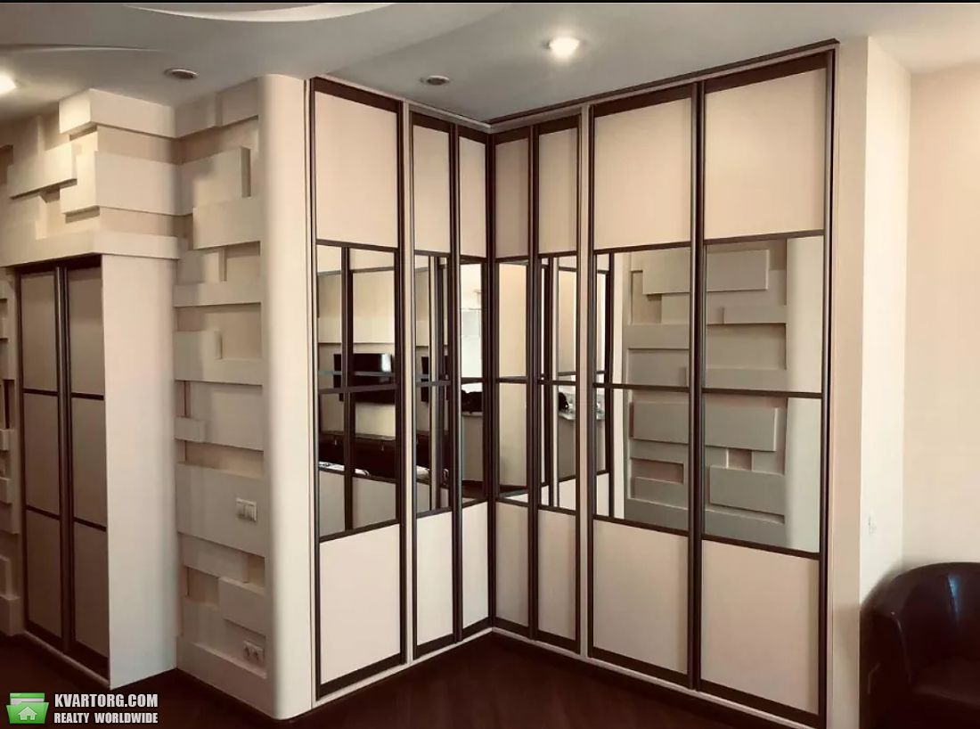 Rent out 1-room apartment. Киев, Герое Сталинграда — photo 10